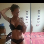 Yvonne - Net echangiste à Fidaz Profil de Yvonne, 43 ans, Net echangiste à Fidaz (Grisons)
